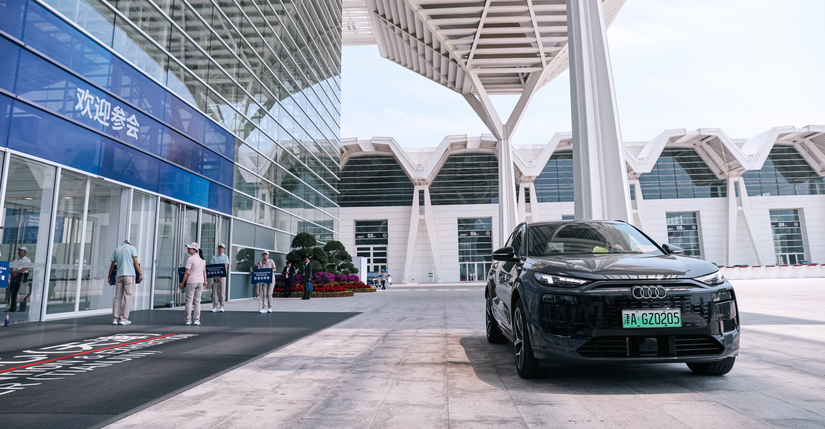 2. 一汽奥迪 Q6L e-tron 将豪华电动标准提升至全新高度