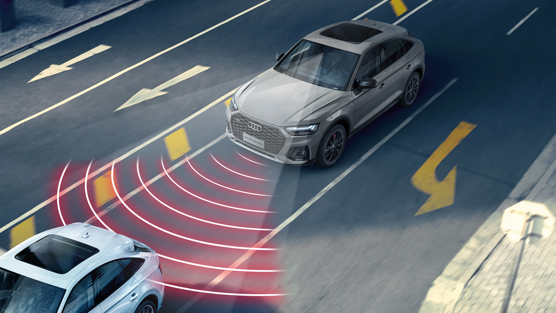 奥迪 Q5L Sportback驾驶辅助